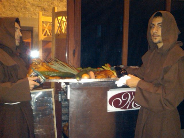 MANDEREN   DINER MEDIEVAL 011