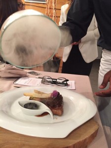 Au fumoir… Le veau caramélisé, champignons en gratin de foie gras  (1)